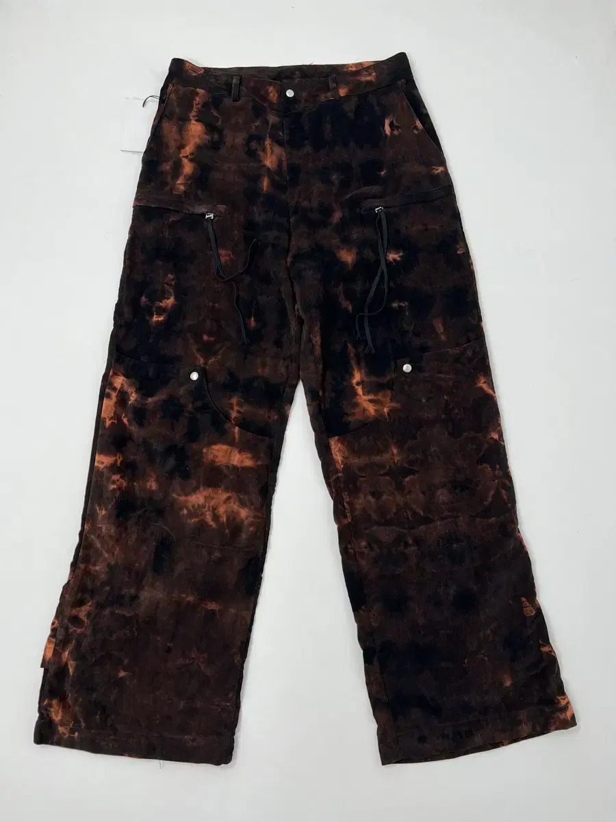 (FREE SHIPPING) DWS co Bustle Tie-Dye Corduroy Cargo Pants