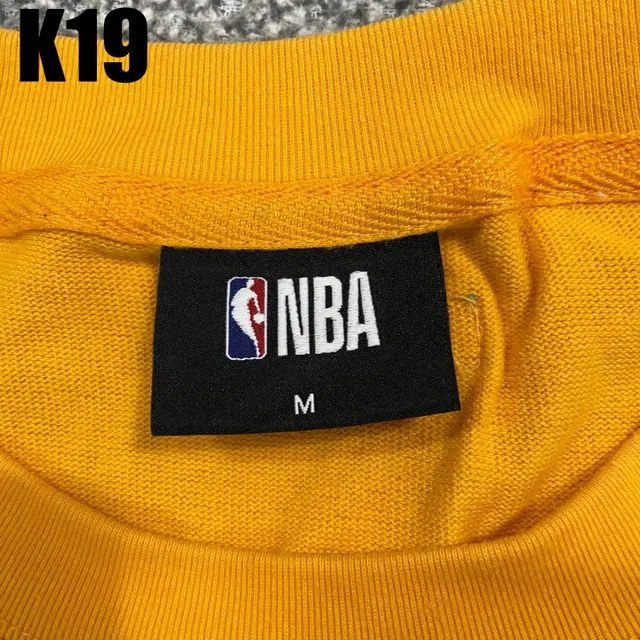 [M] NBA 엔비에이 공용 오버핏 반팔 티셔츠 옐로우 K19