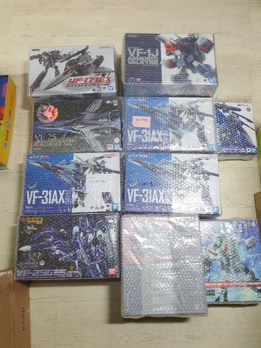 (Postal Service Tax-Free) Alloy Finished Products, Metal Build, Superalloy, Macross, DX, Gundam, Direct Purchase