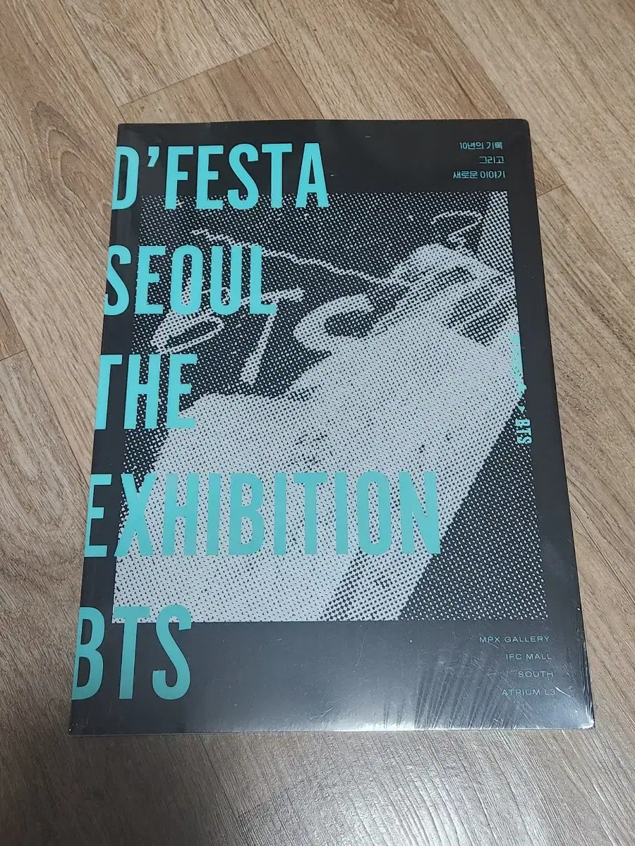 (Unsealed) BTS Depesta photobook Photo Album