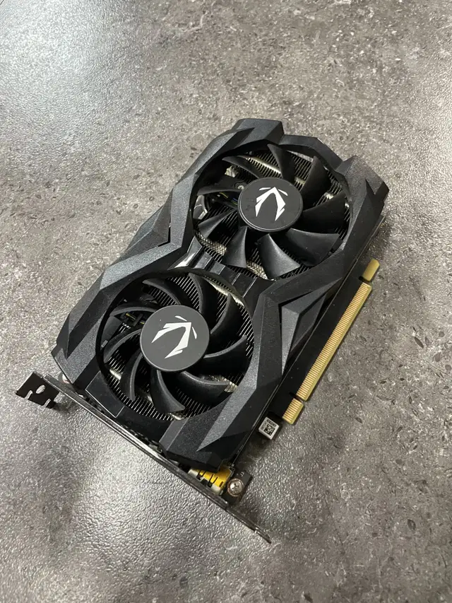 조텍 gtx1660 super