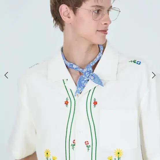 새러데이오브어스 STU FloweryEmbroidery Shirt 새상품