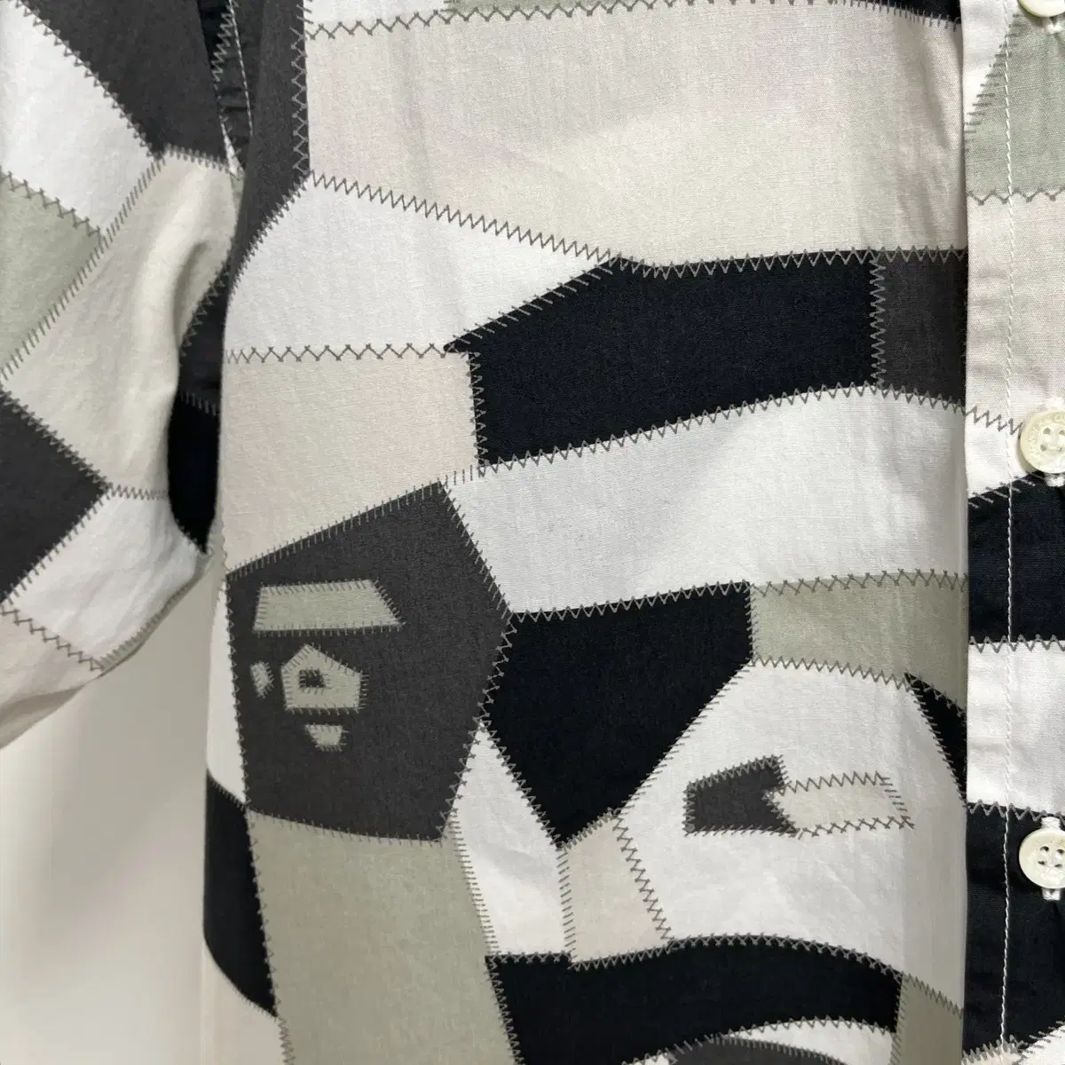 베이프(BAPE) 사루 패치워크 그래픽 반팔셔츠, S