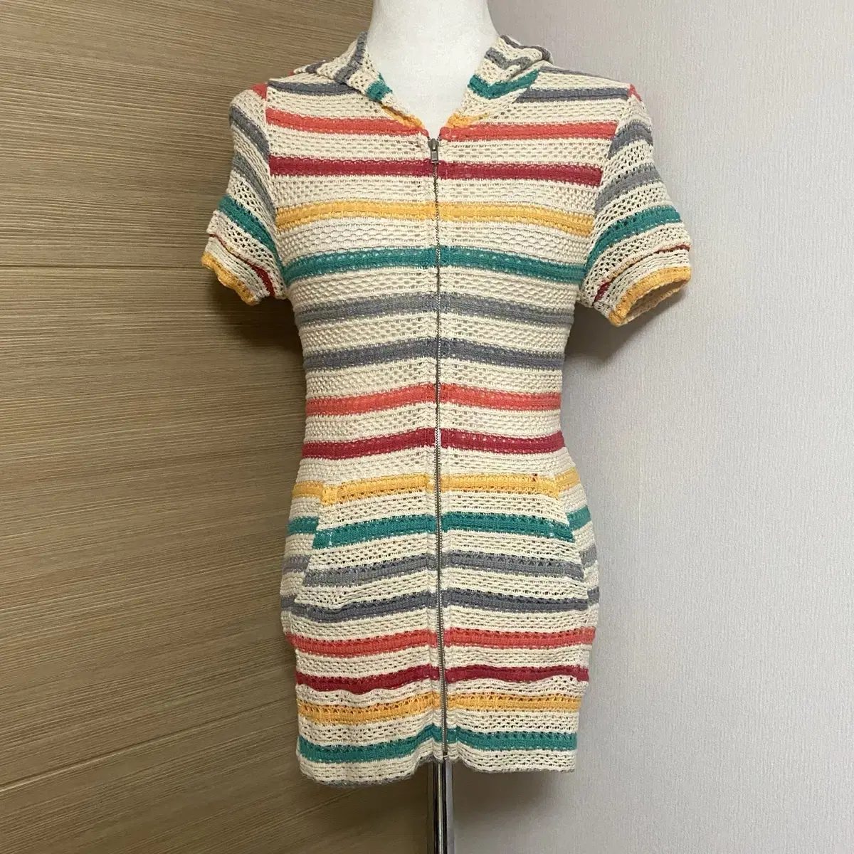 Japan Vintage Unique Kitsch Rainbow Crochet Short-sleeved Knit Hooded Zip-up Hagumi Look