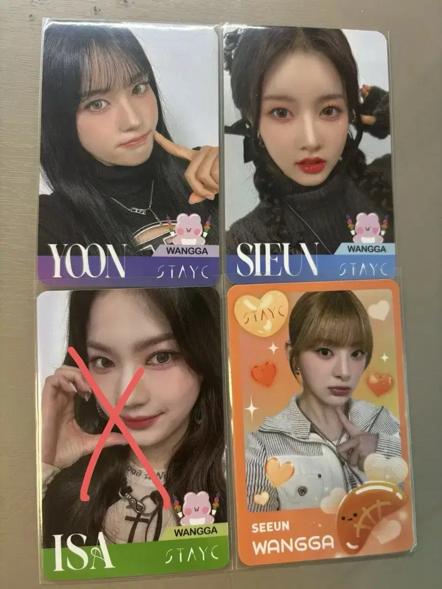 Wanggatanghulu lew photocard sells