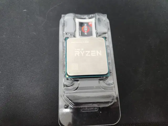 AMD 라이젠 2600 + 기본쿨러