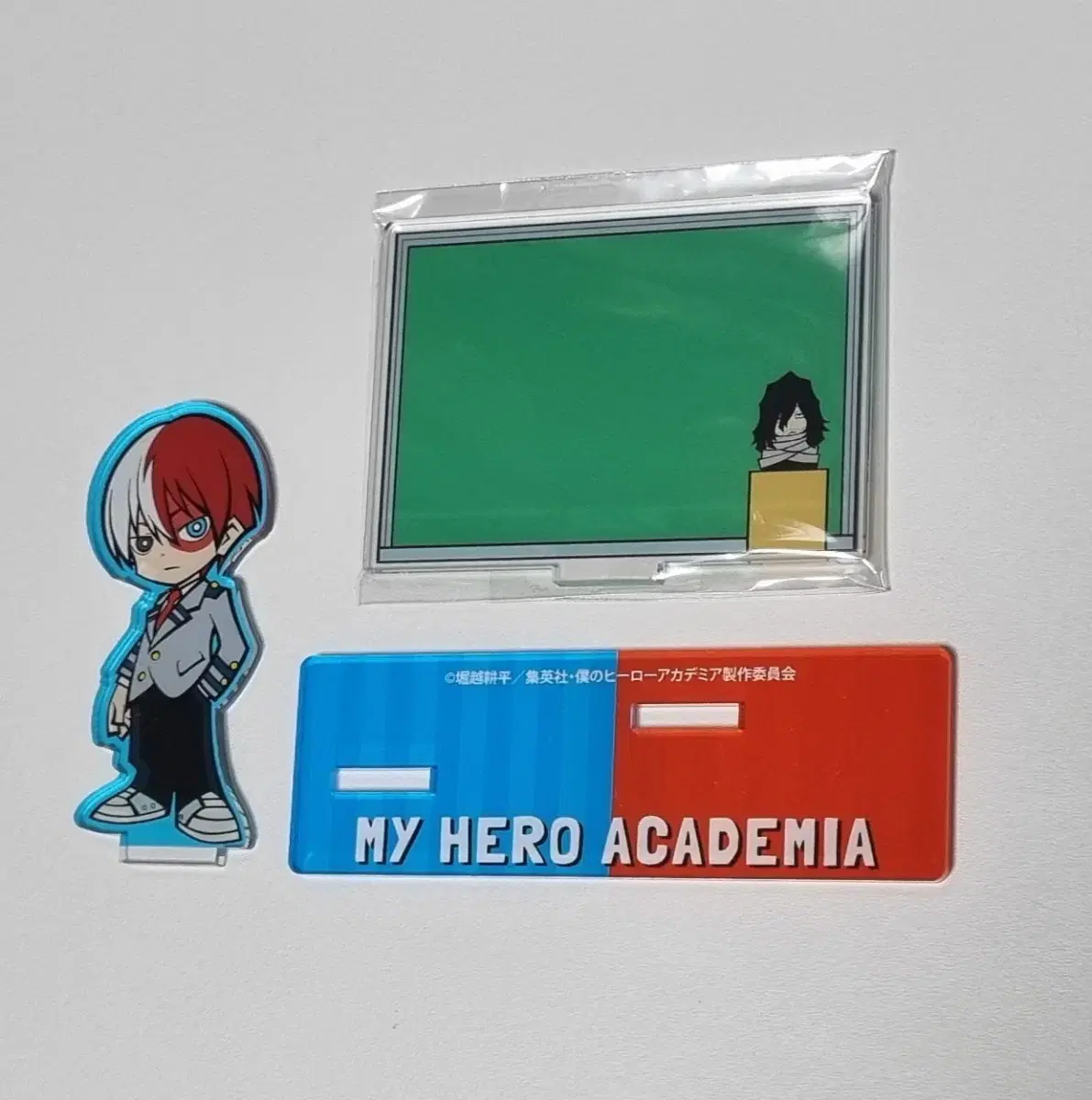 Nahia.Hiroaka.Todoroki.Shoto.Aizawa.acrylic.memo.stand.for.sale.