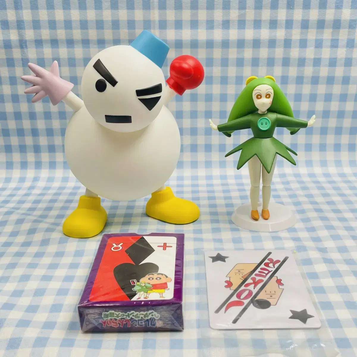 Changu can't resist Handerland Snowman and Tophema Figures Set