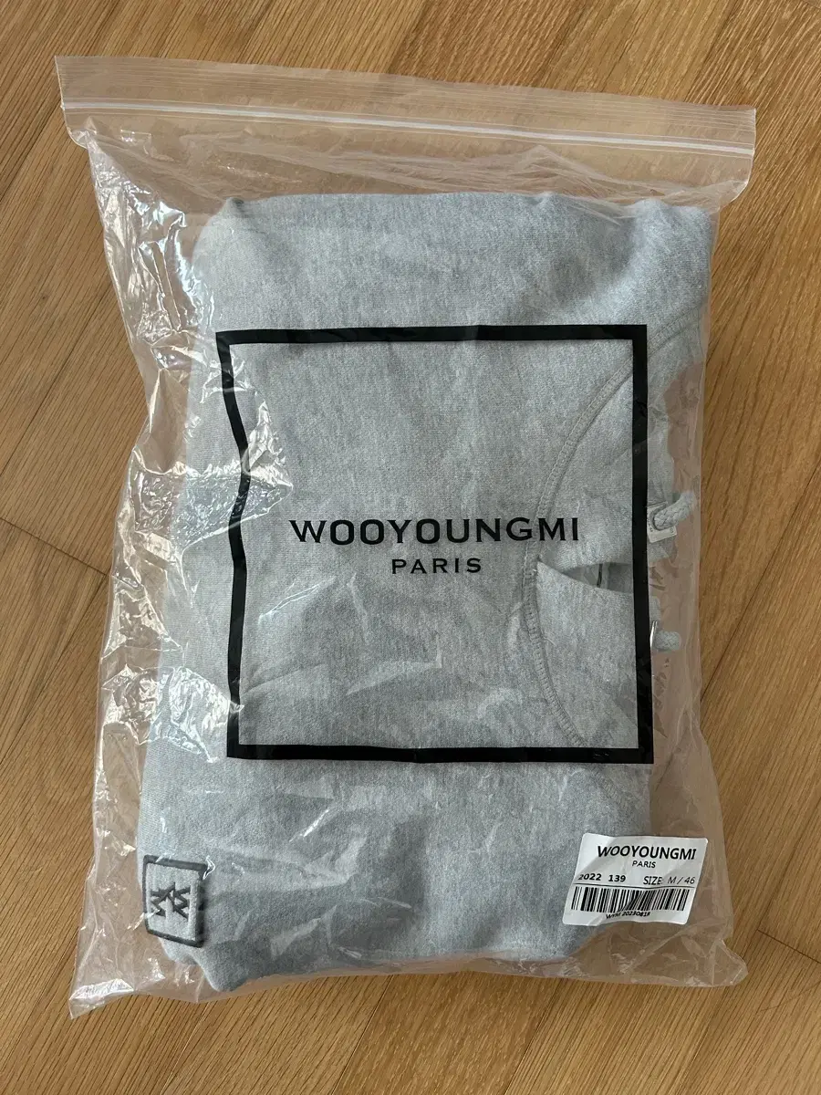 wooyoungmi backlogo hoodie 46, arcturix atom heavyweightss communicate!