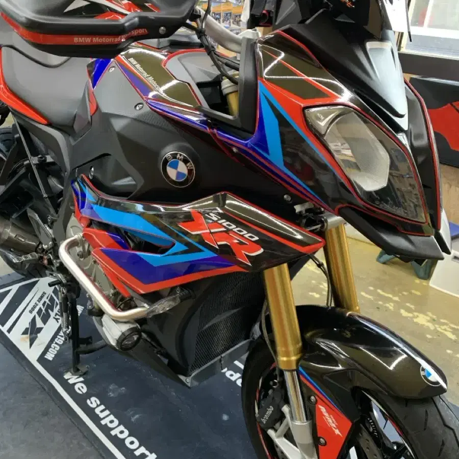 S1000xr