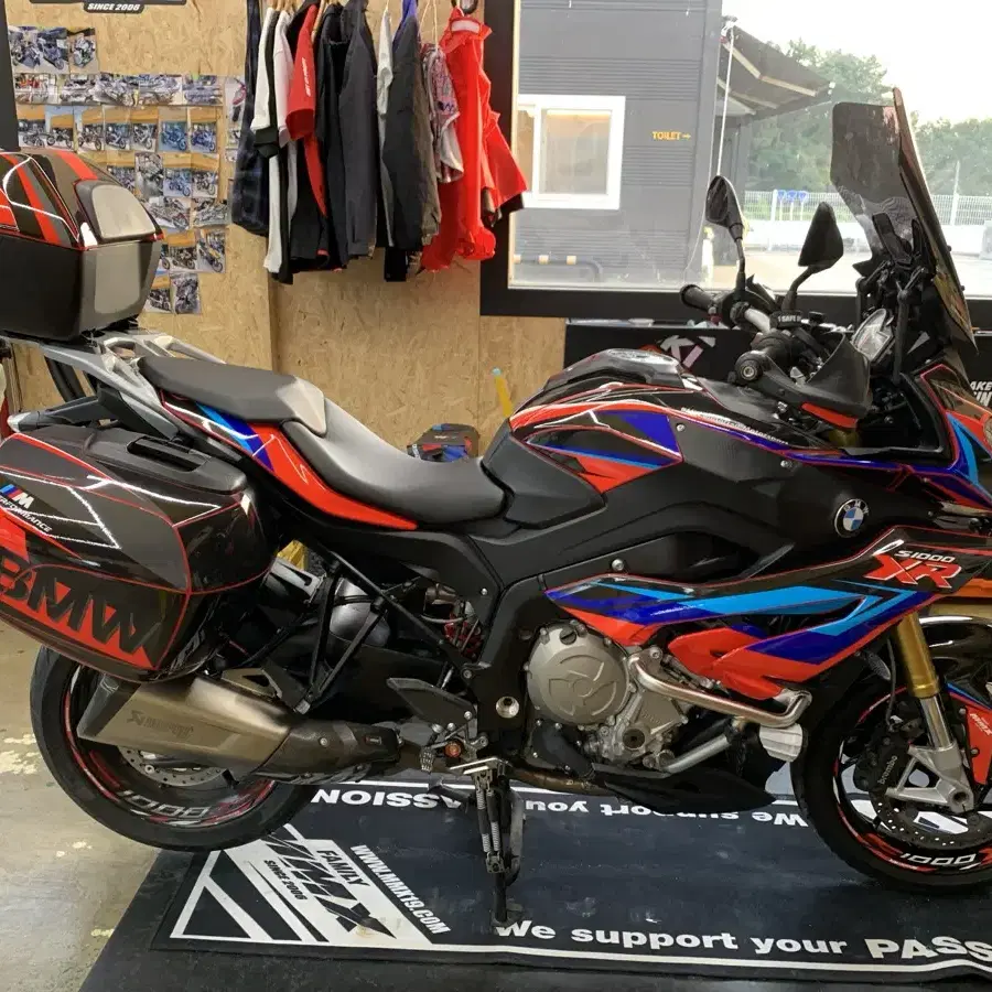 S1000xr