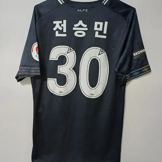 엄브로 성님FC 시절 전승민 축구유니폼(여100.남95)