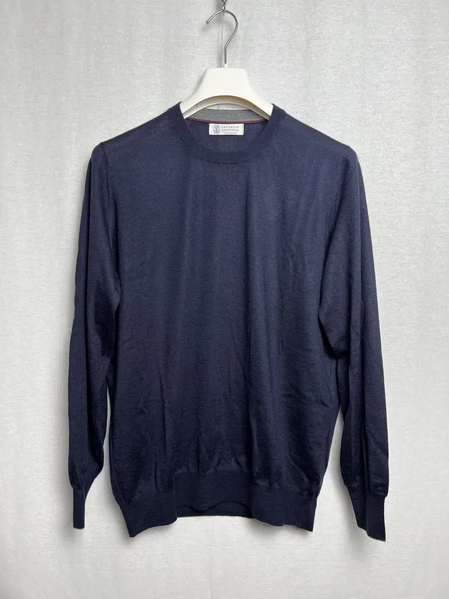 Brunello Cucinelli / Cashmere and silk sweater navy / size 52