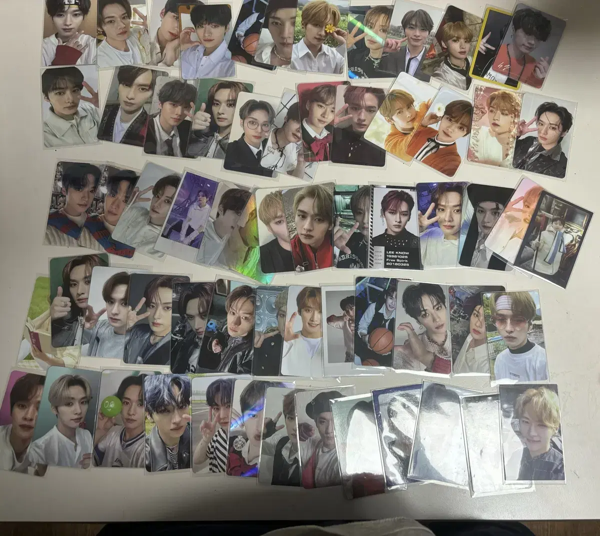 Until zu nächsten Woche,Takedown)))Straykids lee know Goods bulk WTS