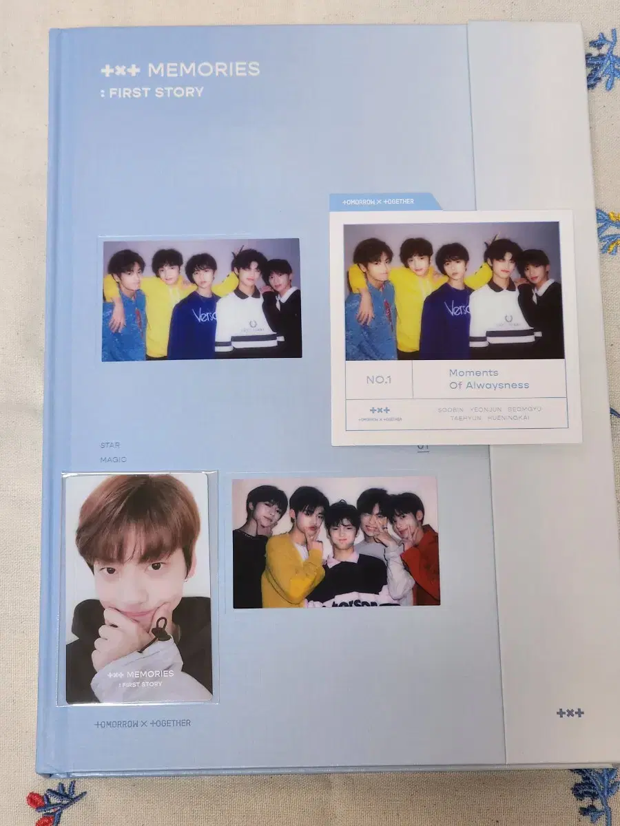 Full set including TXT Memories 1 soobin photocard 