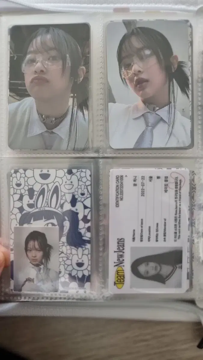 Hanni 2024 Membership Photocard