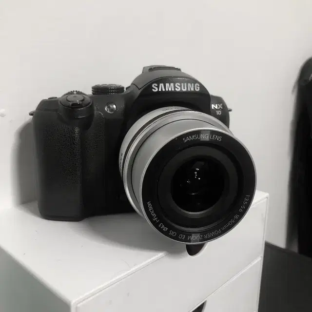 삼성 NX10 14.6 디지털 카메라