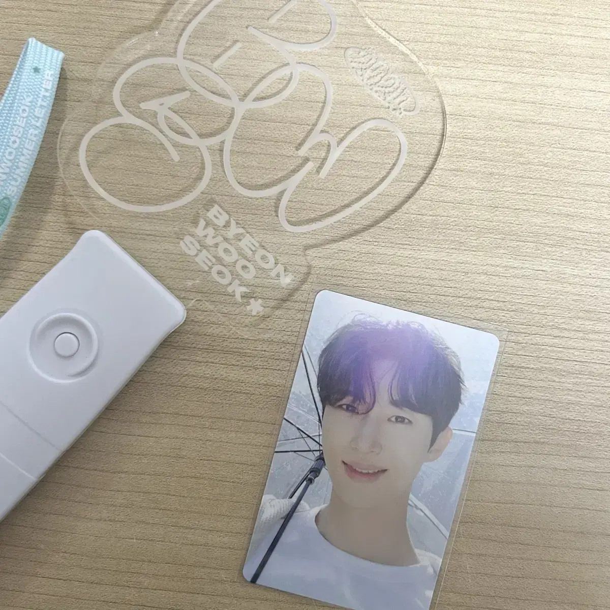 Wooseok Byun fanmeeting lightstick photocard