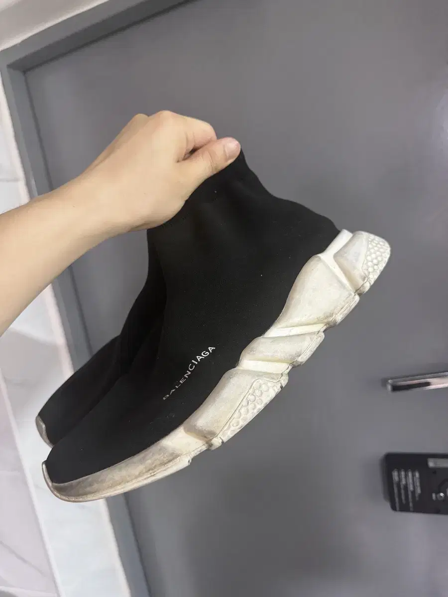 Balenciaga Speedrunner 44