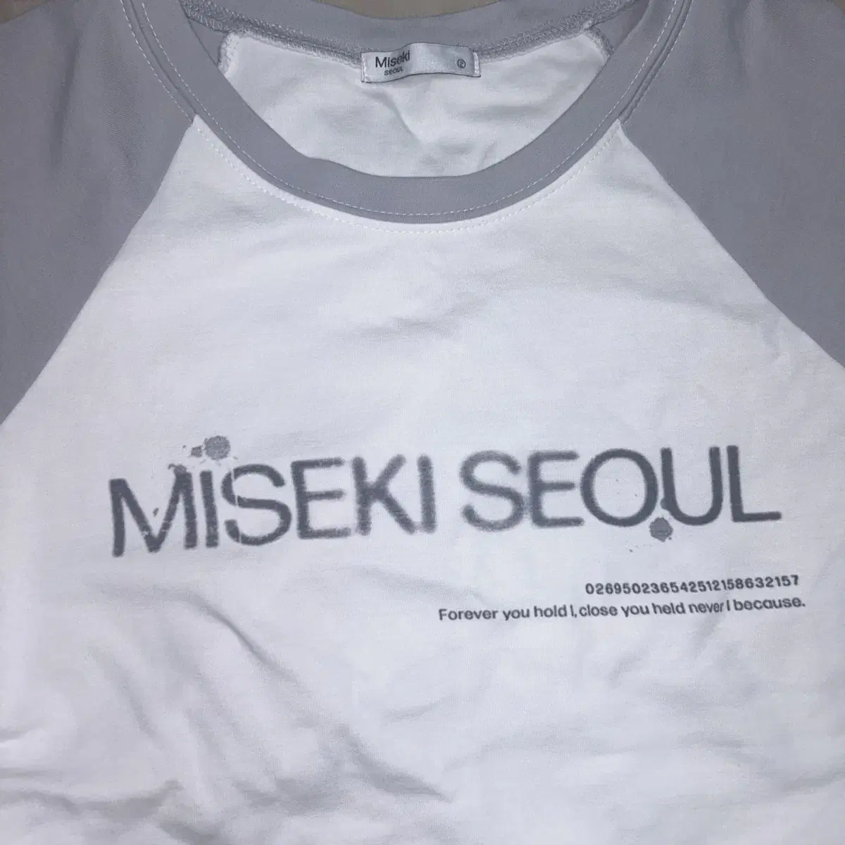 Miseki seoul 미세키서울 Raglan logo short 2