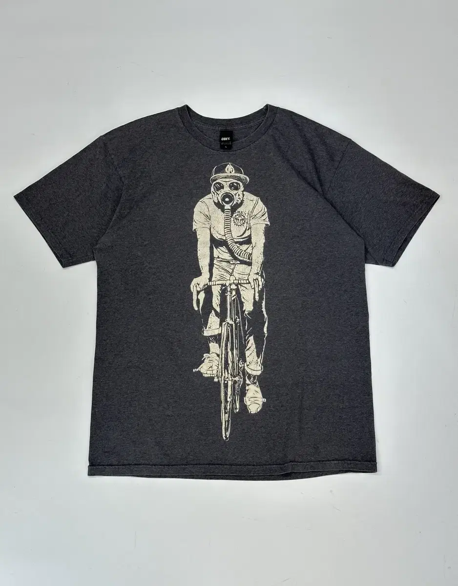 Old Obey T-Shirt L