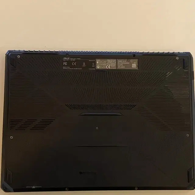 Asus fx505d 모델 게이밍노트북 판매합니다