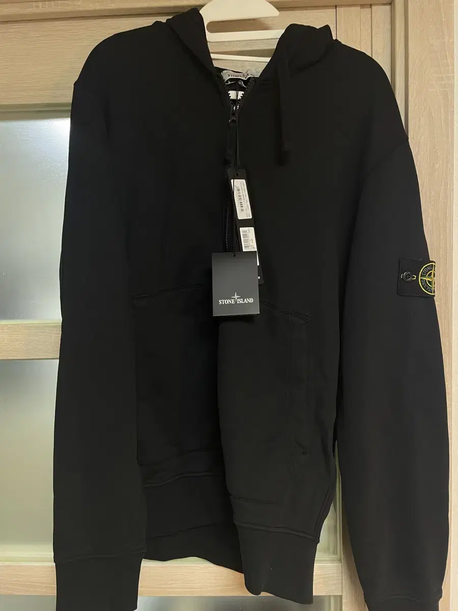 New) Stone Island Hoodie Zip-up Black L