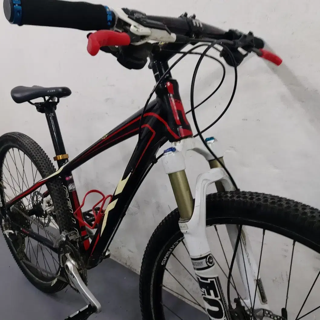 첼로 xc30 xt급 30단 mtb 자전거