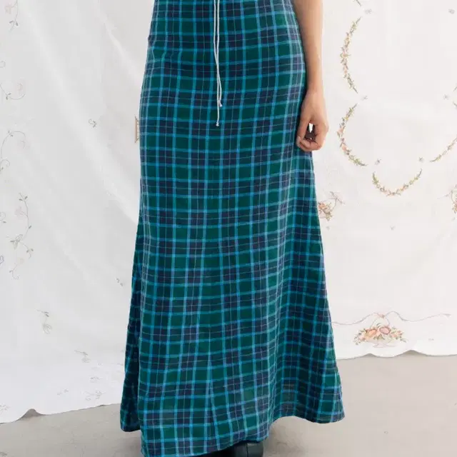 비아플레인 VIA LINEN CHECK LONG SKIRT