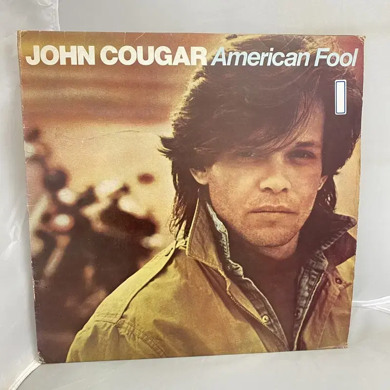 JOHN COUGAR LP / AA4276