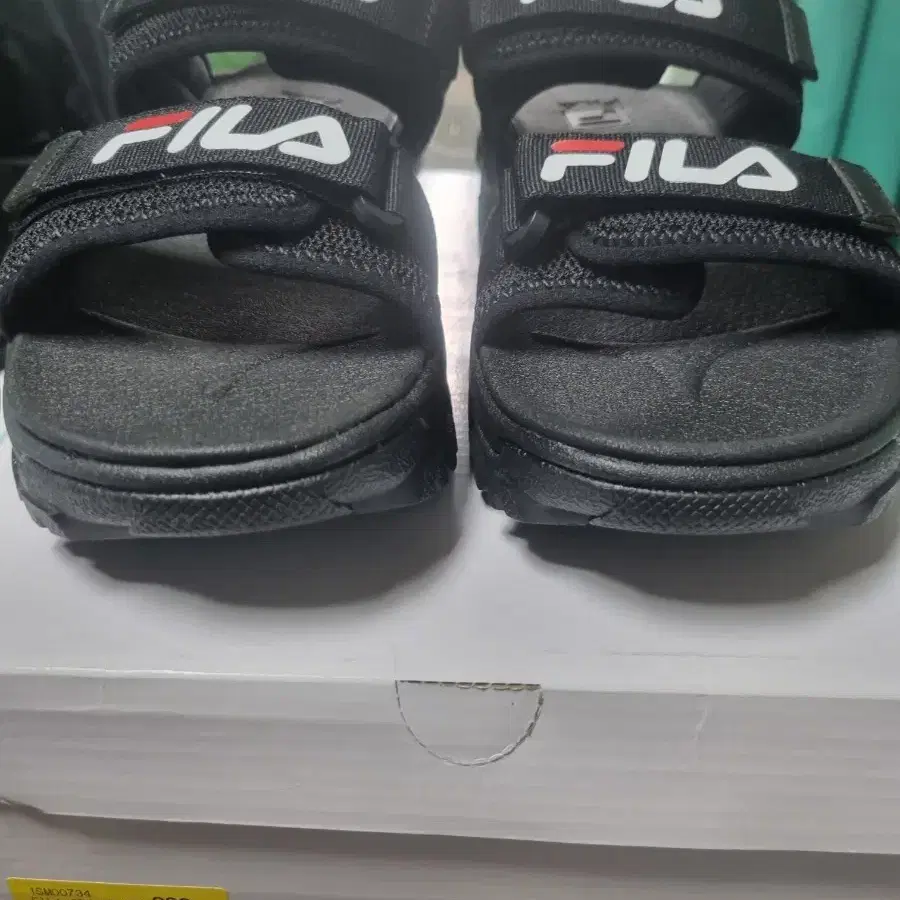 Fila 샌들 270-275 새제품