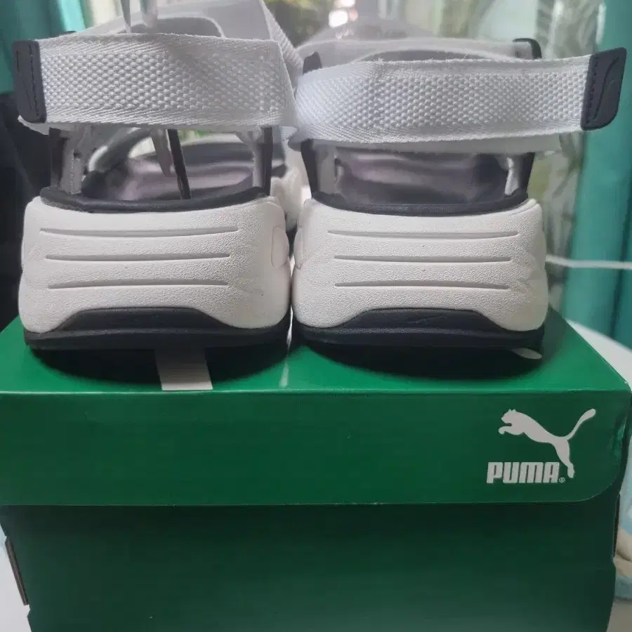 puma 샌들 235,265 새제품