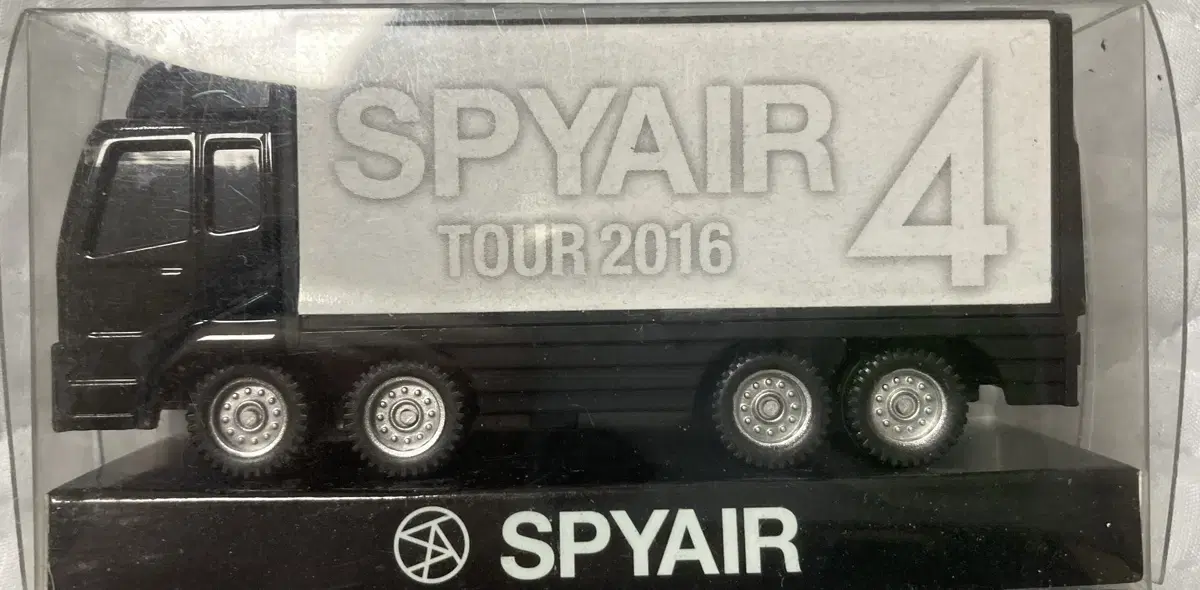 spyair 2016 tour truck merchandise