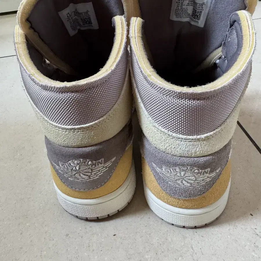 Jordan 1 Mid SE Craft Taupe Haze