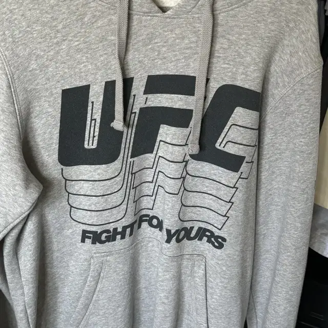 UFC 후드티