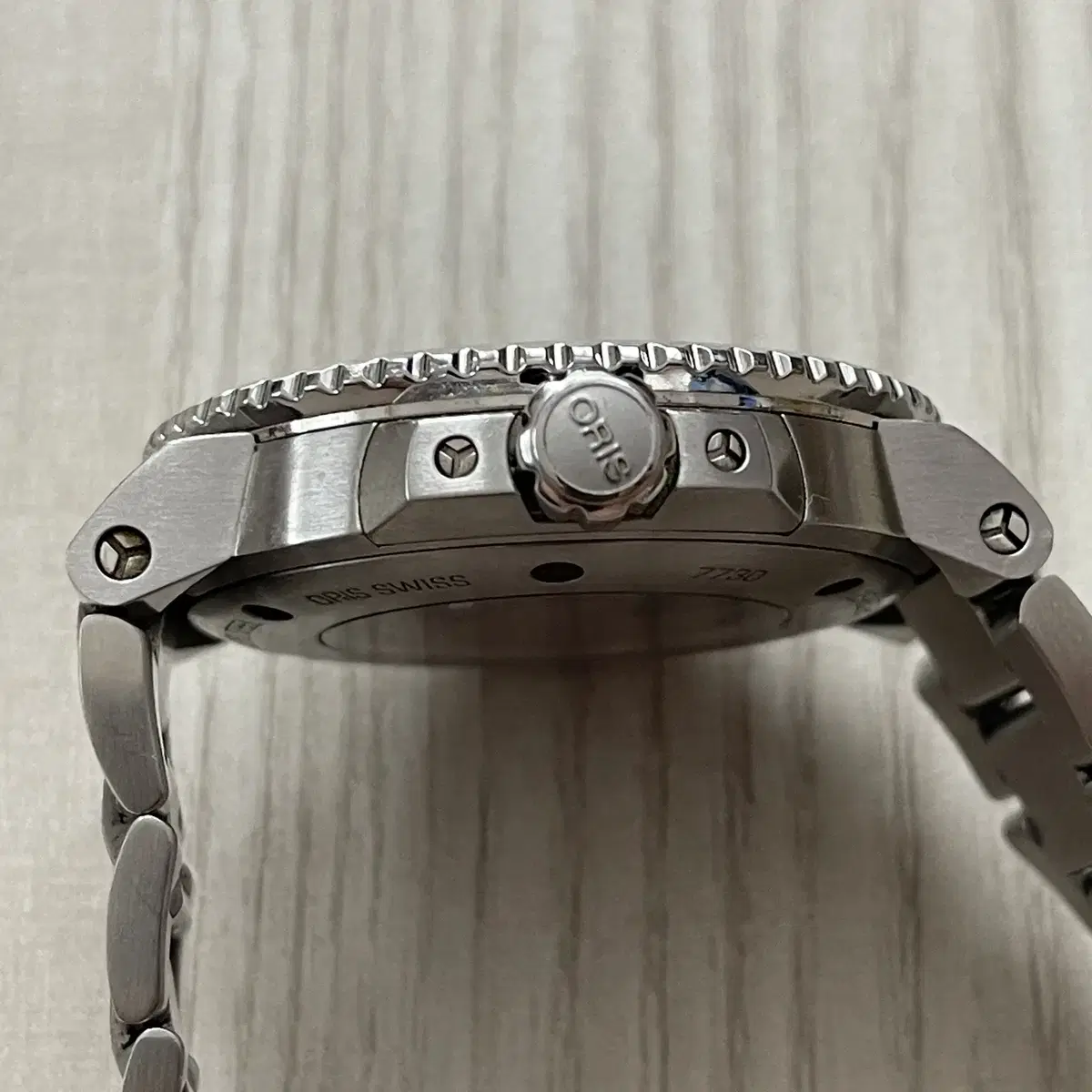 오리스 ORIS 애커스 블랙 43.5mm