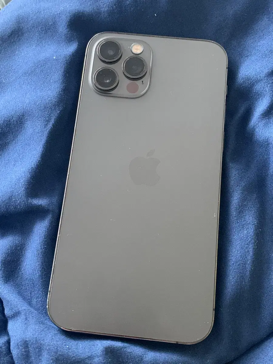 We sell iPhone 12 Pro Graphite 128GB Unlocked