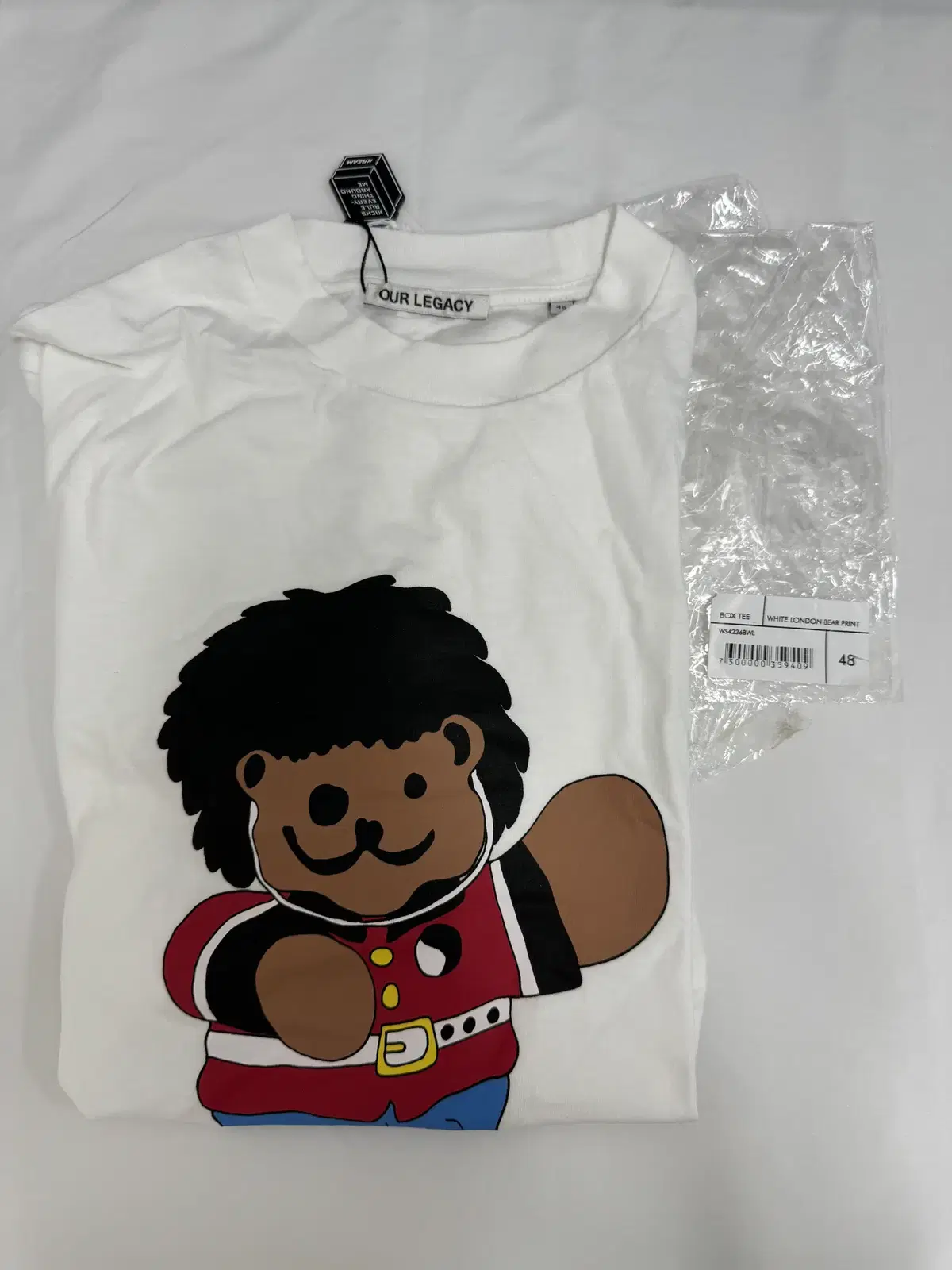 Hourglass Boxed T-Shirt London Bear Print White Size 48 New