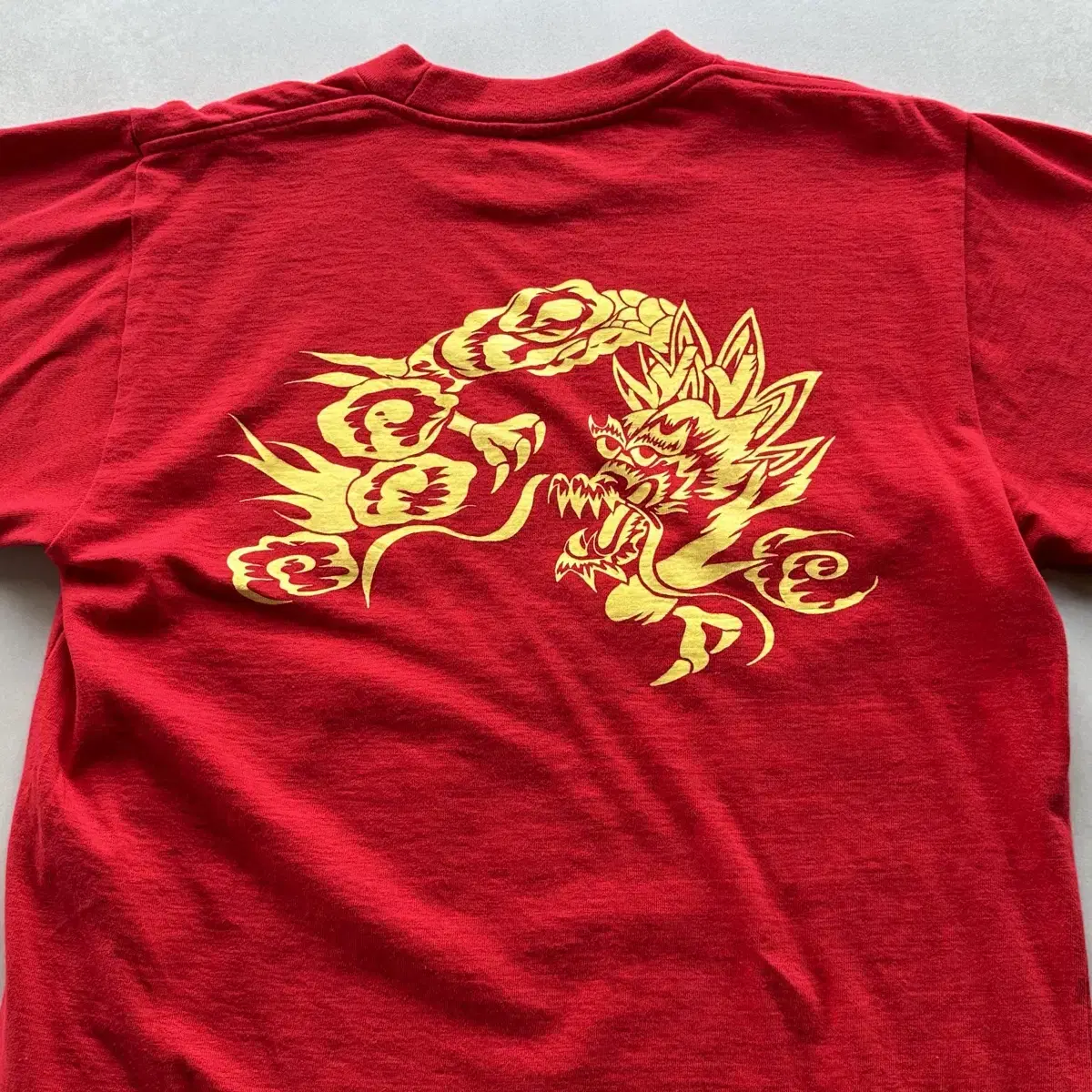 [M]Cap Closing Dragon Print Short Sleeve T-Shirt