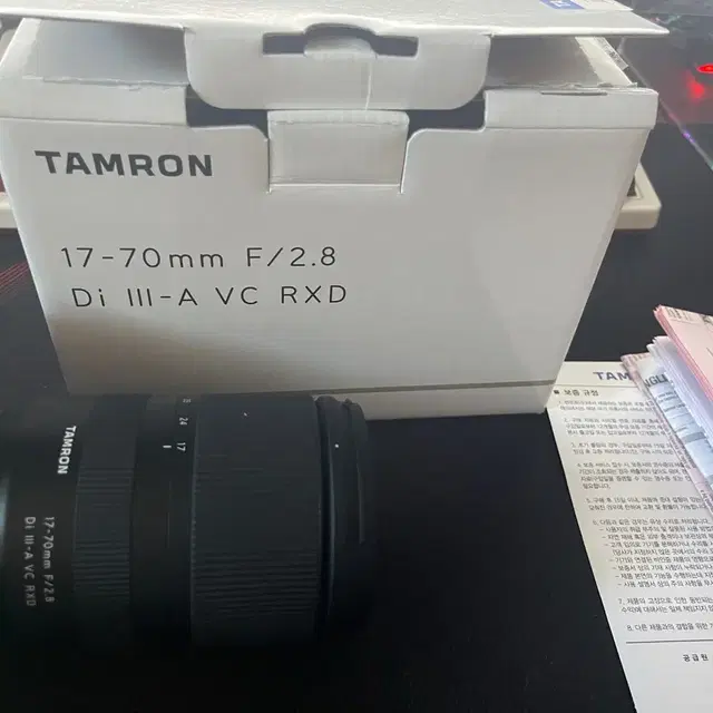 탐론17-70 f/ 2.8 vc rxd