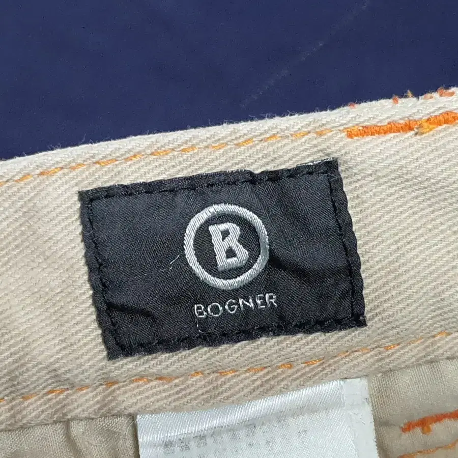 BOGNER 보그너 여성 베이지톤 스판청바지