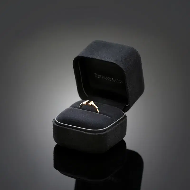 (정품)티파니앤코 T 와이어링 18K 로즈골드 다이아 7호 1.5mm