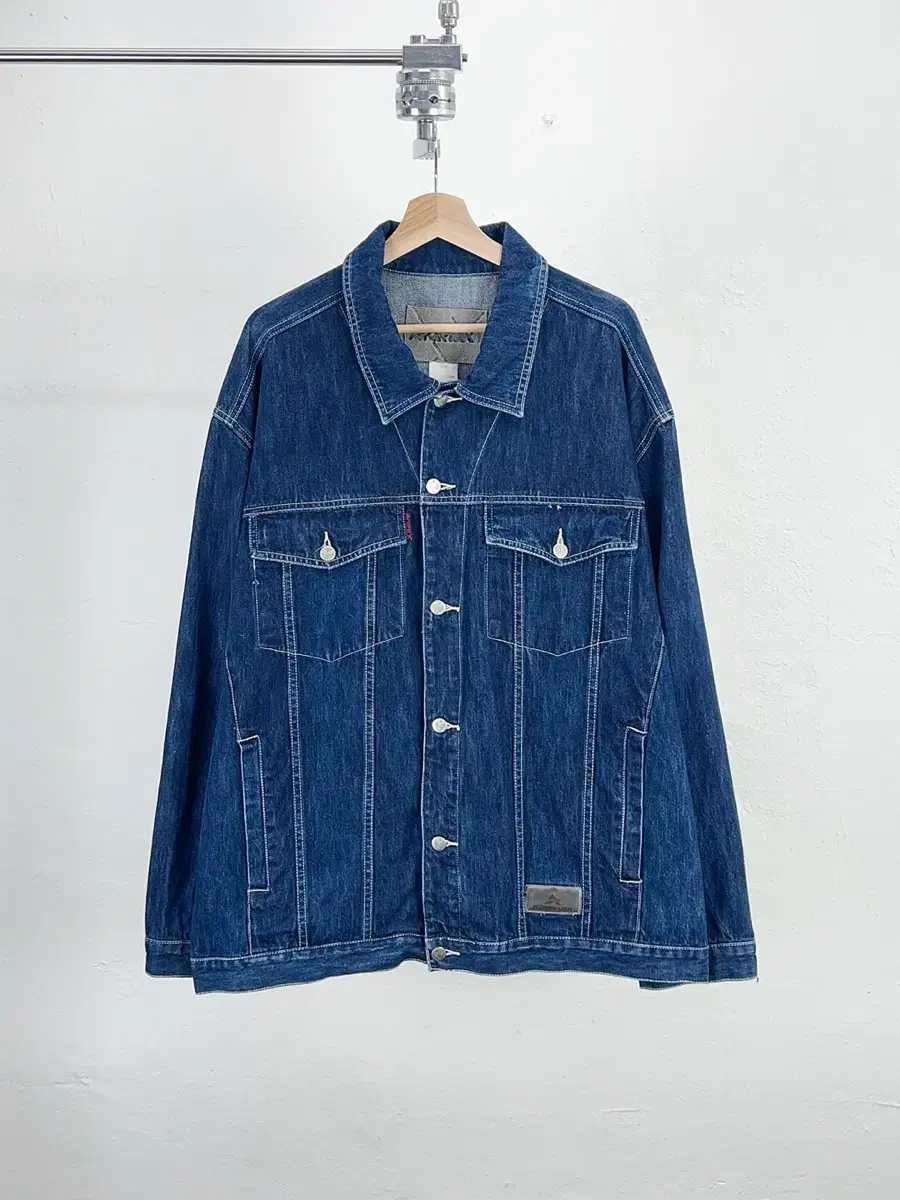 Avyrex Twin Pocket Stitched Denim Jacket