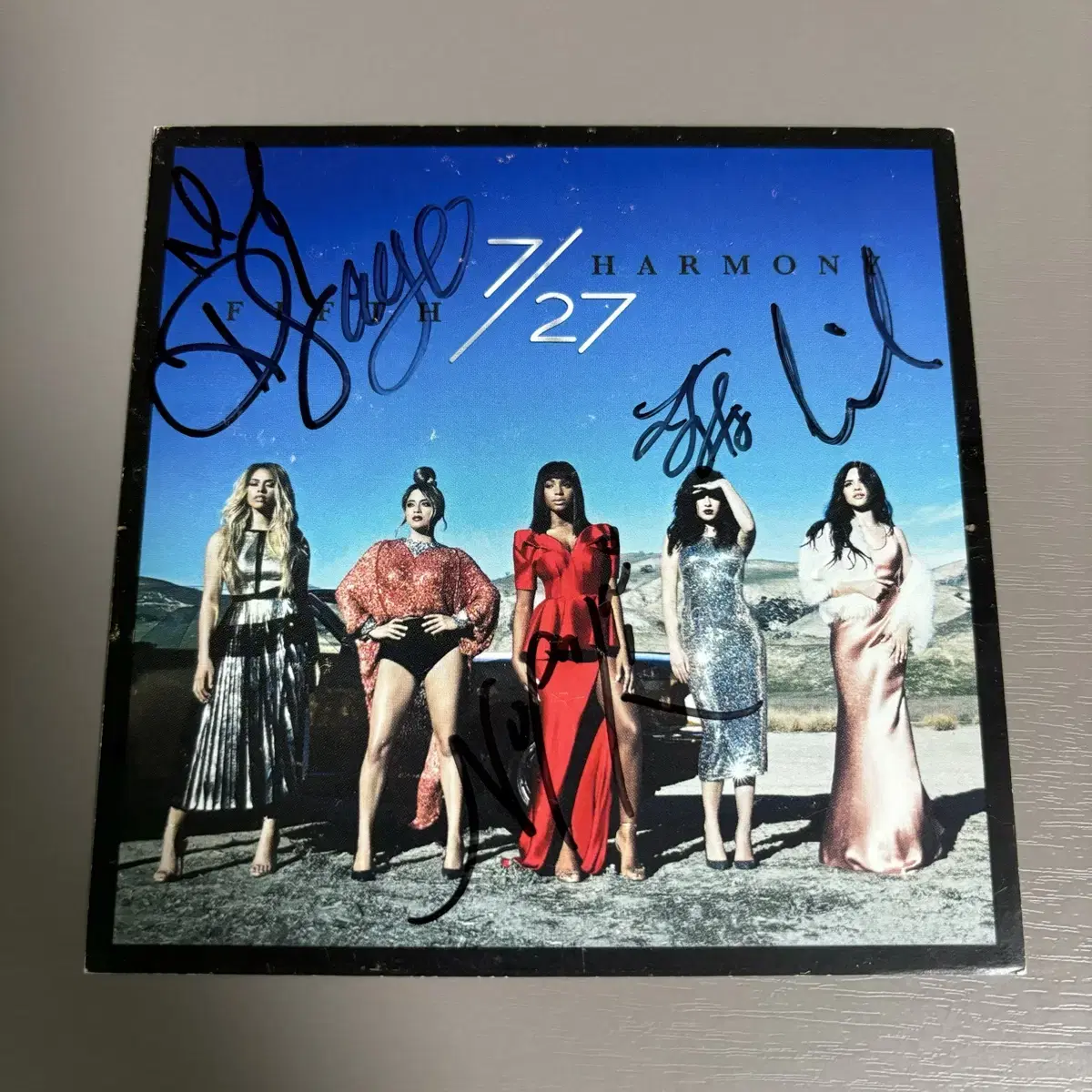 친필사인 Fifth Harmony 7/27 CD