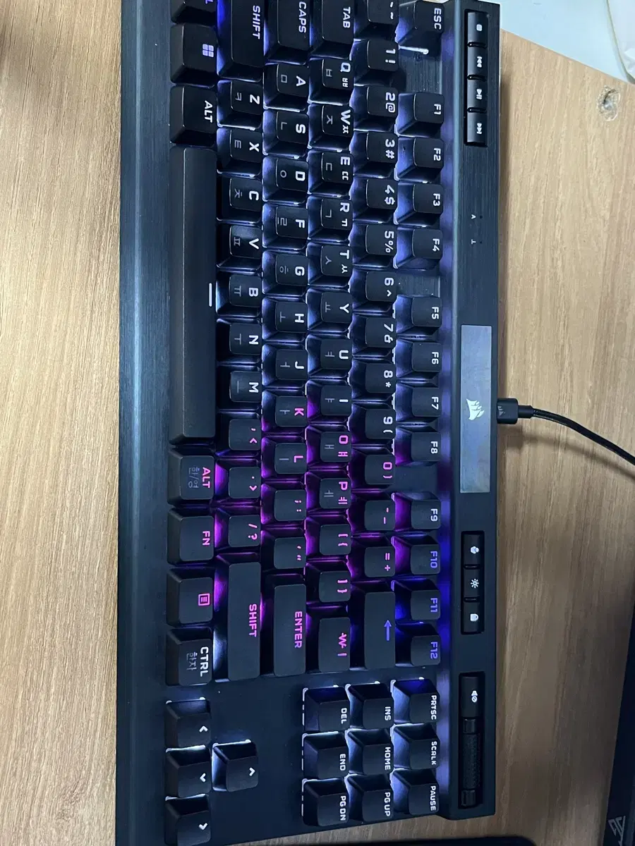 커세어 k70 rgb tkl 적축