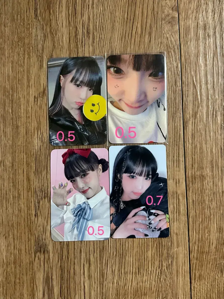 Yena Choi Smiley ld unreleased photocard sells