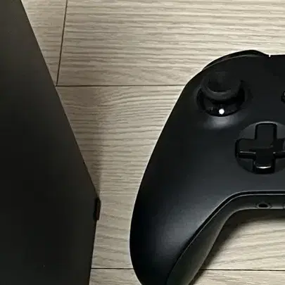 XBOX 스콜피오 에디션 + 컨트롤러 택포