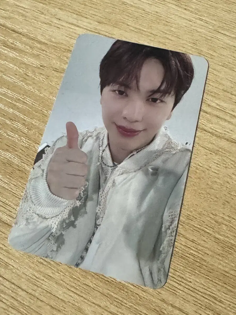 yook sungjae bthumbody workshopphotocard