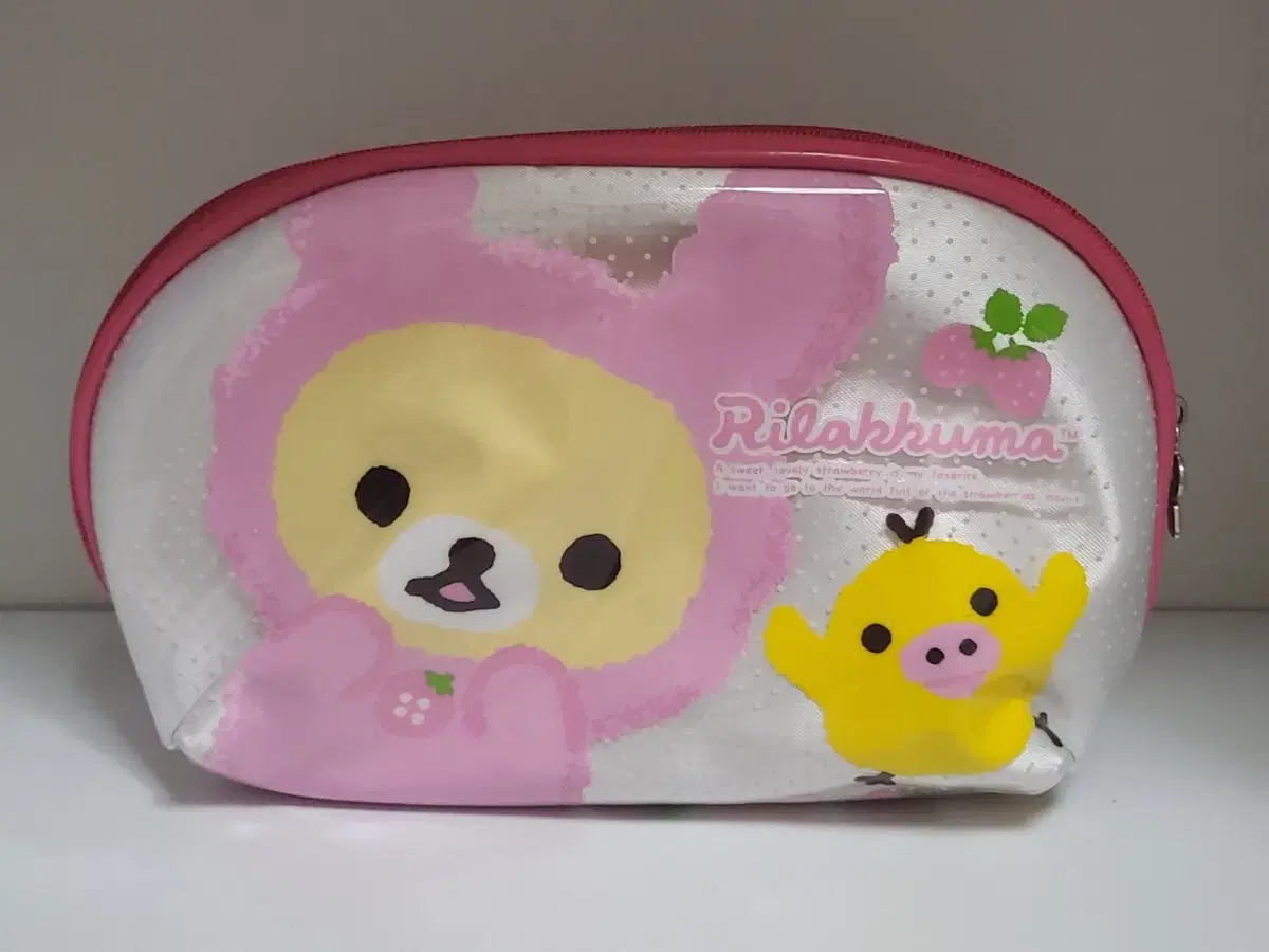 Korirakkuma Korirak Pouch Korirakkuma Strawberry Pouch