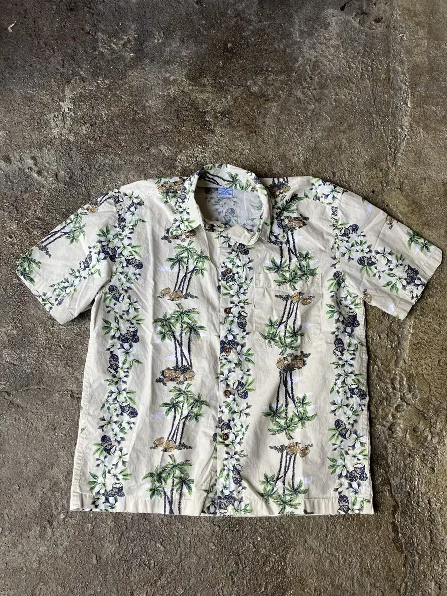 Old Navy Hawaiian Aloha Shirt S